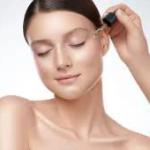 Hur Väljer Man Ett Effektivt Ansiktsserum? Oljor, Hyaluronsyra och... Alla Andra Förstärkare