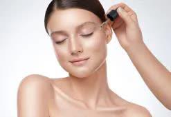 Hur Väljer Man Ett Effektivt Ansiktsserum? Oljor, Hyaluronsyra och... Alla Andra Förstärkare